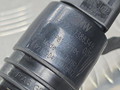 насос (моторчик) омывателя стекла BMW X5 F15 2014, 3.0 л., N57 D30 A, дизель, АКПП, белый, полный привод, правый руль, 67127388349, 7388349, 8373328, 8364516 - фото №11