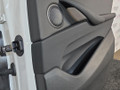 обшивка двери задняя правая BMW X1 F48 2019, 1.5 л., B38 A15 A, бензин, робот, белый, передний привод, правый руль, 51427438104, 7438104 - фото №6