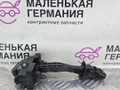 ограничитель открывания двери BMW 5 серия G30/G31 G30 2017, 2.0 л., B47 D20 A, дизель, АКПП, black sapphire metallic (475), седан, задний привод, правый руль, 51217341030, 7341030 - фото №2