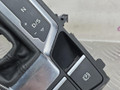рамка обрамление кулисы Audi A4 B9 2017, 2.0 л., CVKB, бензин, АКПП, 2y/s9r белый металлик, седан, передний привод, правый руль, 4M2927225A, 4M2927143B, 8W2713111C - фото №6