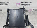 кронштейн блока управления Audi A4 B9 2017, 2.0 л., CVKB, бензин, АКПП, 2y/s9r белый металлик, седан, передний привод, правый руль, 8W0907647A - фото №4