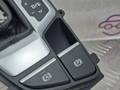 рамка обрамление кулисы Audi A4 B9 2017, 2.0 л., CVKB, бензин, МКПП, s9/x5q синий металлик, седан, передний привод, правый руль, 4M2927225A, 4M2927143B, 8W2713111C - фото №2