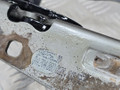 петля капота Mercedes-Benz E-Класс W212/S212/C207/A207 W212 2012, 1.8 л., M 271.860, бензин, АКПП, 040 черный, седан, задний привод, правый руль, A2048800128, A2048800228 - фото №9