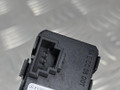 кнопка аварийной сигнализации Mercedes-Benz E-Класс W212/S212/C207/A207 W212 2012, 1.8 л., M 271.860, бензин, АКПП, 040 черный, седан, задний привод, правый руль, A2129052300 - фото №10