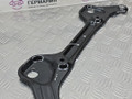 кронштейн рулевой рейки Mercedes-Benz E-Класс W212/S212/C207/A207 W212 2012, 1.8 л., M 271.860, бензин, АКПП, 040 черный, седан, задний привод, правый руль, A2046280011 - фото №5