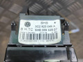 блок управления печки / климат-контроля Volkswagen Passat B6 2009, 2.0 л., TDi, CBAA, дизель, 6МКПП, серебристый, седан, передний привод, правый руль, 3C2820045A - фото №4