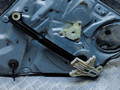 стеклоподъемник электрический задний правый Volkswagen Passat B5 1999, синий, универсал, 3B9839752AT, 3B9839756C - фото №4