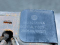 замок капота Volkswagen Golf 6 поколение 2009, 2.0 л., TDi, CBDC, дизель, 5МКПП, голубой, передний привод, правый руль, 5K2823509A - фото №5