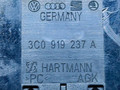 кнопка (выключатель) Volkswagen Passat B6 2007, 2.0 л., TDi, дизель, 6МКПП, серебристый, универсал, передний привод, правый руль, 3C0919237A - фото №7