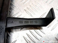 Кронштейн полки багажника Mercedes-Benz B-Класс W245 2008, 2.0 л., OM 640.941, дизель, АКПП, A1698990110 - фото №4