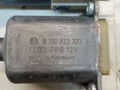 моторчик стеклоподъемника передний правый Renault Laguna 3 поколение 2009, 2.0 л., дизель, МКПП, хетчбэк 5 дв., 807300003R, 978405101, 988576101, 5556210302, 5556210200, 978408100, 0130822331 - фото №8