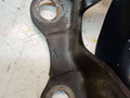петля капота левая Toyota Corolla Verso 2 поколение AR10 [рестайлинг] 2007, 2.2 л., 2AD-FTV, дизель, МКПП, минивэн - фото №2