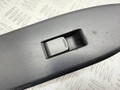 кнопка стеклоподъемника двери Suzuki Grand Vitara 2 поколение 2008, 1.6 л., M16A, бензин, МКПП, внедорожник 3 дв., 62J000106T, 8372765J15PKL - фото №2
