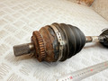 полуось передняя левая (приводной вал, ШРУС) Volvo S80 1 поколение 1999, 2.5 л., D 5252 T, дизель, МКПП, седан, 8689206, P8689206 - фото №2