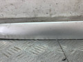 накладка подсветки номера Mitsubishi Carisma 1 поколение [рестайлинг] 2003, 1.6 л., 4G92 (DOHC 16V), бензин, МКПП, серебро, хетчбэк 5 дв., передний привод, XP361227E - фото №2