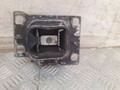 подушка крепления КПП Ford Focus 1 поколение 2001, 1.6 л., FYDC, бензин, МКПП, хетчбэк 3 дв., передний привод, 538584B, 98AB7M121NB, 98AB7M121PB - фото №2