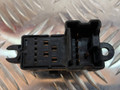 кнопка стеклоподъемника двери задней левой Nissan X-Trail T32 (2013 - 2019), 25411JG05A - фото №4