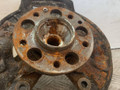 кулак поворотный правый Mercedes-Benz A-Класс W168 2001, 1.7 л., OM 668.942, дизель, МКПП, темно-зеленый, хетчбэк 5 дв., передний привод - фото №2