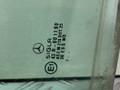 стекло двери задней правой Mercedes-Benz E-Класс W210/S210 [рестайлинг] 2002, 2.0 л., M 111.957, бензин, МКПП, черный, универсал, передний привод - фото №5