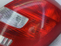 фонарь задний правый Skoda Fabia 1 поколение (6Y) (1999 - 2004), 1.2 л., CBZA, бензин, МКПП, серый, универсал, передний привод, 5J6945096 - фото №3