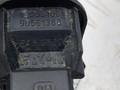 кнопка стеклоподъемника двери передней правой Opel Zafira 1 поколение (A) 2000, 2.0 л., X 20 DTL, дизель, МКПП, серебро, минивэн, передний привод, 90561388, 13363100 - фото №5