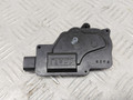 активатор (привод) замка двери Hyundai H-1 Grand Starex 2008, 2.5 л., дизель, МКПП, белый, минивэн, задний привод - фото №2