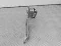 петля крышки багажника Audi A3 8P 2003, 1.9 л., дизель, МКПП, хетчбэк 3 дв., передний привод, 8P382730C - фото №2