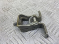 петля крышки багажника Skoda Octavia 2 поколение (A5) [рестайлинг] 1Z (2008 - 2013), 1.4 л., CAXA, бензин, 6МКПП, серый, универсал, передний привод, 1AF.17, 1Z5827301C - фото №2