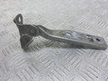 петля капота правая Volkswagen Bora 1 поколение 1J2 (1998 - 2005), 1.6 л., BCB, бензин, МКПП, серебро, седан, передний привод, 1J0823302A - фото №5