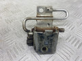 петля двери Volkswagen Bora 1 поколение 1J2 (1998 - 2005), 1.6 л., BCB, бензин, МКПП, серебро, седан, передний привод, 4B0831411B - фото №3