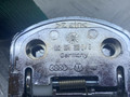 крючок крепежный Volkswagen Bora 1 поколение 1J2 (1998 - 2005), 1.6 л., BCB, бензин, МКПП, серебро, седан, передний привод, 1J0864203D - фото №6