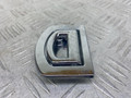 крючок крепежный Volkswagen Bora 1 поколение 1J2 (1998 - 2005), 1.6 л., BCB, бензин, МКПП, серебро, седан, передний привод, 1J0864203D, 8E0864203D - фото №2