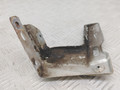 крепление ( кронштейн ) крыла Volkswagen Bora 1 поколение 1J2 (1998 - 2005), 1.6 л., BCB, бензин, МКПП, серебро, седан, передний привод, 1J0821136 - фото №2