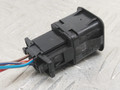 кнопка открытия лючка топливного бака Volkswagen Bora 1 поколение 1J2 (1998 - 2005), 1.6 л., BCB, бензин, МКПП, серебро, седан, передний привод, 3B0959833A - фото №3