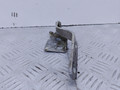 петля капота правая Volkswagen Golf 3 поколение (1991 - 2000), бензин, МКПП, хетчбэк 3 дв., 1H0823302 - фото №3