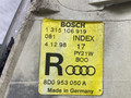 поворотник правый Audi A4 B5 (1994 - 1999), 1.6 л., бензин, МКПП, серебро, седан, передний привод, 1315106919, 8D0953050 - фото №6
