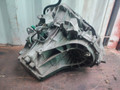КПП механическая (МКПП) Renault Duster 1 поколение HSA 2013, 1.5 л., K9K 896, дизель, 6МКПП, белый, внедорожник 5 дв., 320109255R - фото №5