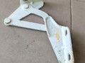 петля капота левая IVECO Daily 3 поколение 50C13 2004, 2.8 л., 8140.43S, дизель, микроавтобус, 56087046 - фото №4