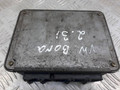 блок управления двигателем Volkswagen Bora 1 поколение 1999, 2.3 л., i, бензин, -, 071906018R - фото №3
