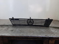 решетка радиатора Mercedes-Benz Vito W638 2002, 2.2 л., CDi, OM 611.980, дизель - фото №2