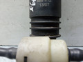 насос (моторчик) омывателя стекла Mitsubishi Outlander 1 поколение 2008, 2.2 л., 4HN, дизель, PA66BGF30 - фото №2
