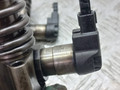 форсунка Volkswagen Passat B6 2008, 2.0 л., дизель, 03G130073T - фото №2