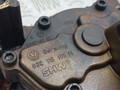 насос масляный Volkswagen Golf 5 поколение 2007, 1.6 л., бензин, 03C115105H - фото №3