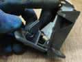 ручка открытия лючка топливного бака Hyundai Terracan 1 поколение 2004, 2.9 л., дизель, АКПП, внедорожник 5 дв. - фото №4