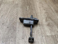 ограничитель открывания двери Mercedes-Benz Vito W638 2000, 2.2 л., OM 611.980, дизель, МКПП, микроавтобус - фото №4