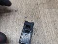 кнопка стеклоподъемника двери задней правой Opel Zafira 2 поколение (B) [рестайлинг] 2008, 1.6 л., Z 16 XE, бензин, МКПП, минивэн, 13228711 - фото №4
