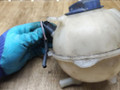 бачок расширительный Volkswagen Jetta 4 поколение 2003, 2.0 л., BEV, бензин, МКПП, седан, 1J0121407E - фото №3