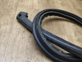 уплотнитель подкапотного пространства Mercedes-Benz M-Класс W163 2001, 3.2 л., M 112.942, бензин, АКПП, внедорожник 5 дв. - фото №4
