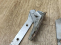 петля капота Mercedes-Benz M-Класс W163 2001, 3.2 л., M 112.942, бензин, АКПП, внедорожник 5 дв. - фото №2