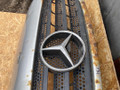 капот Mercedes-Benz M-Класс W163 2001, 3.2 л., M 112.942, бензин, АКПП, внедорожник 5 дв. - фото №6